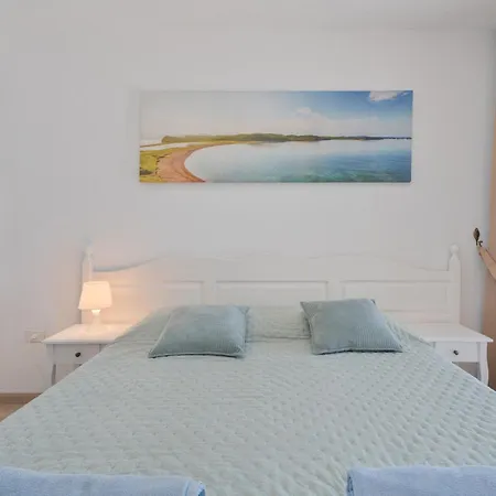 Amazing View Over The Ocean Y