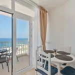 Apartment Amazing View Over The Ocean Y Playa de las Americas (Tenerife)